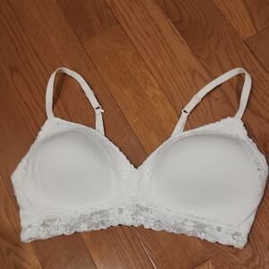 Aerie White Lace Detail Bra 38C